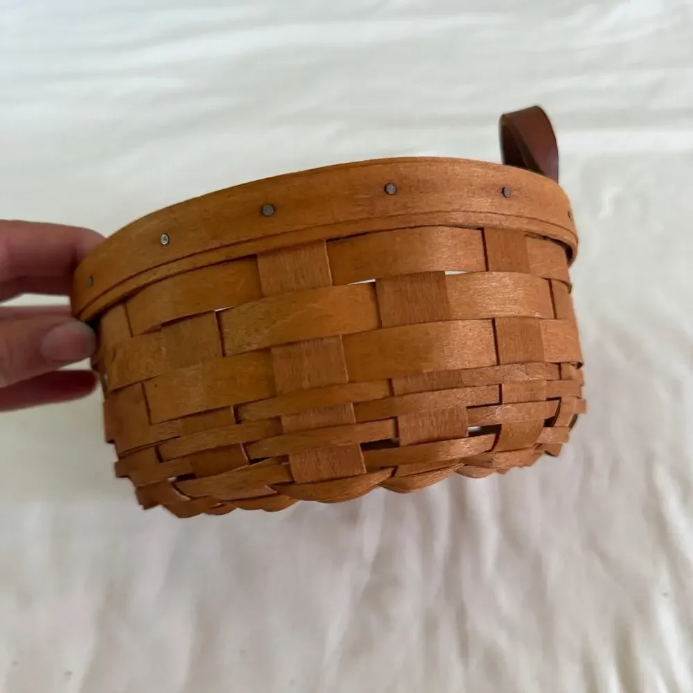 Vintage Longaberger Round ~6 inch Basket Handles Cottagecore 90s 1991